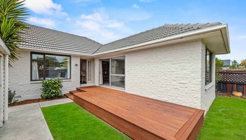 20 Carlsen Street, Burwood