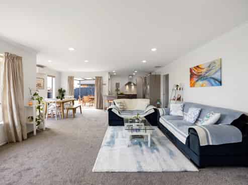 4 Everton Place, Grandview Heights