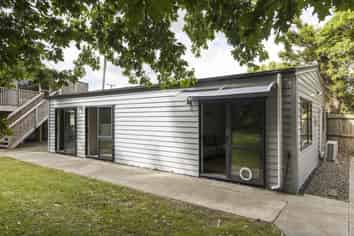 4A Waicola Drive, Fitzherbert