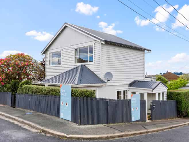 207 Elgin Road, BALACLAVA