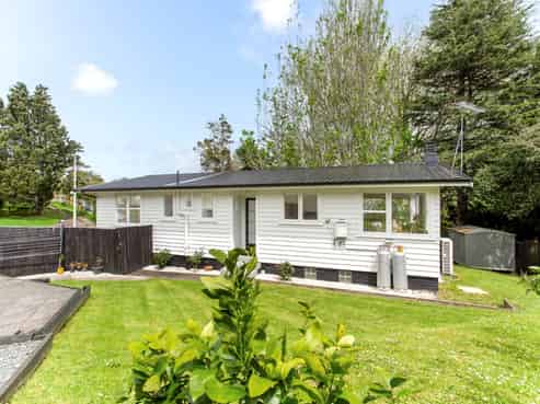 19 Laburnum Road, New Windsor