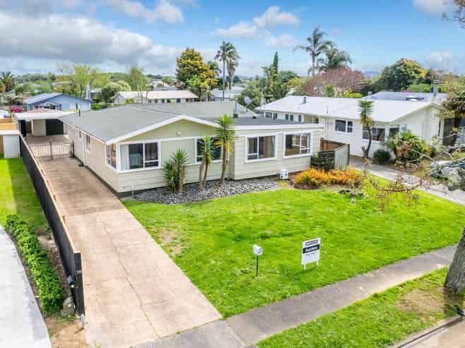 27 Fuchsia Avenue, Pukete