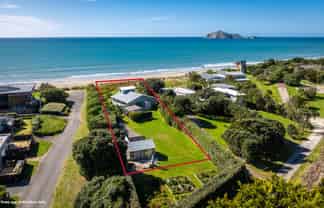 15 Moori Road, Waimarama