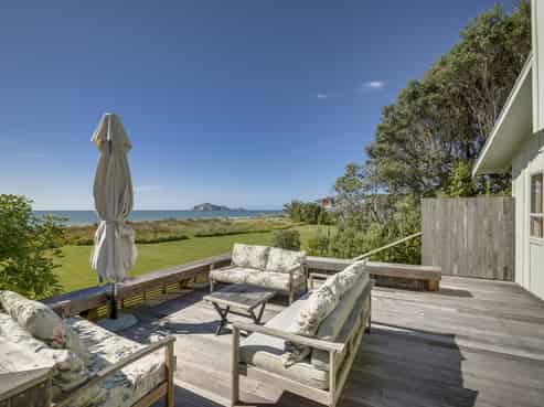 15 Moori Road, Waimarama