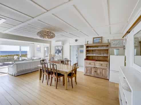 15 Moori Road, Waimarama