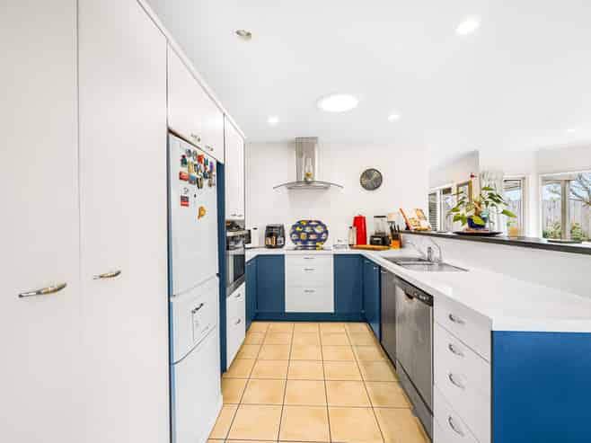 8A Benders Avenue, Hillcrest