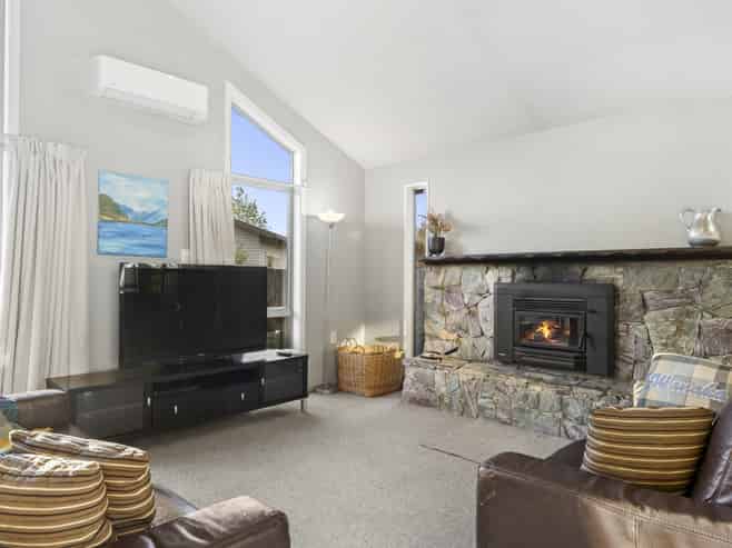 31 Kowhai Drive, Wanaka