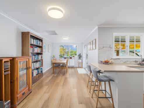 42 Cresswell Avenue, Burwood