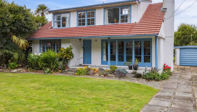 42 Cresswell Avenue, Burwood