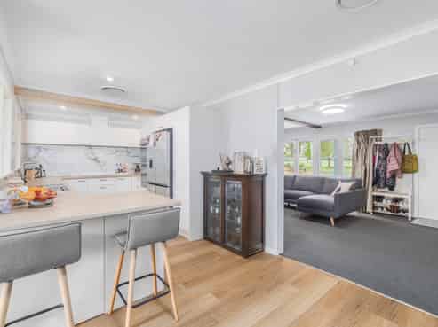 42 Cresswell Avenue, Burwood