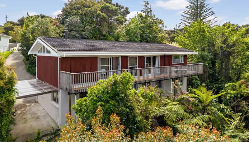 24 Noeleen Street, Glenfield