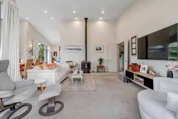 5 Palm Cove, Arkles Bay