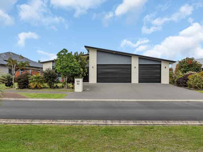 11 Waitemata Drive, One Tree Point