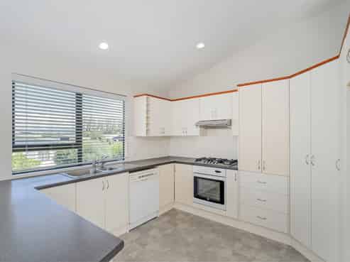 12 Marlin Street, Whitianga