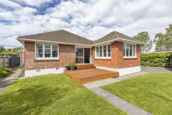 4 Allison Place, Shirley