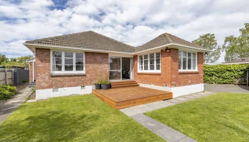 4 Allison Place, Shirley