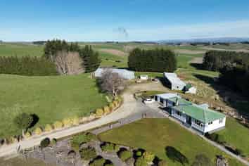 1628 Tuapeka West Road and 275 Bush Road, Tuapeka West