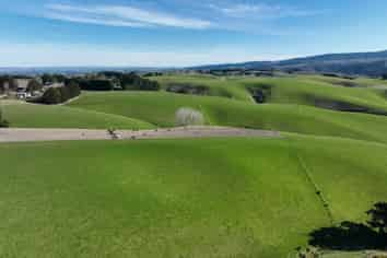 1628 Tuapeka West Road and 275 Bush Road, Tuapeka West