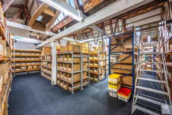 MORNINGSIDE OFFICE / WAREHOUSE

