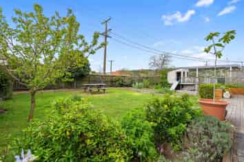 1/111 Parkers Road, Tahunanui
