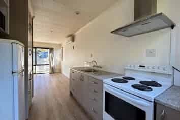 24/70 Robins Rd, Queenstown