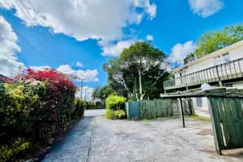 2/214 Campbell Road, Greenlane