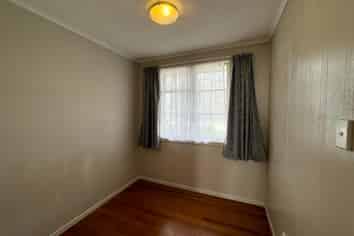 2/214 Campbell Road, Greenlane