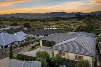 14 Riverside Place, Katikati