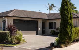 14 Riverside Place, Katikati