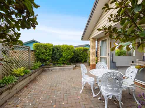 43/1 Piriti Drive, Te Atatu Peninsula