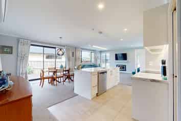 4 Avalon Grove, Netherby