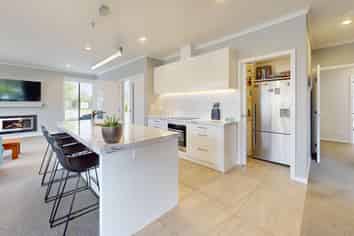 4 Avalon Grove, Netherby