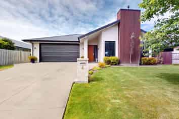 4 Avalon Grove, Netherby