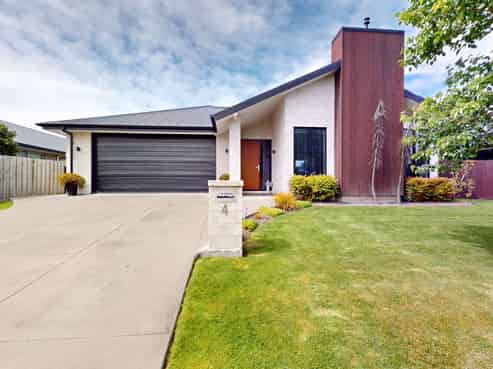 4 Avalon Grove, Elgin