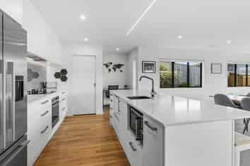 168 Endeavour Drive, Whitby
