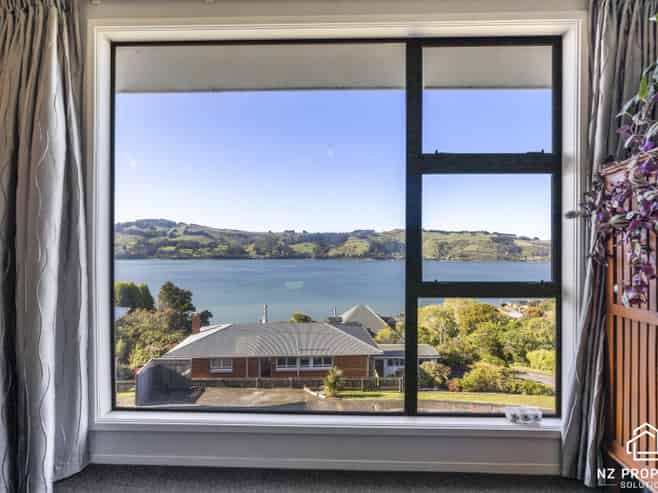 23 Rotoiti Street, Maia