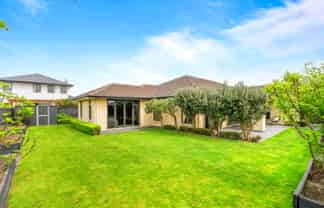 6 Jacques Way, Yaldhurst