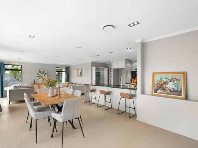 6 Jacques Way, Yaldhurst