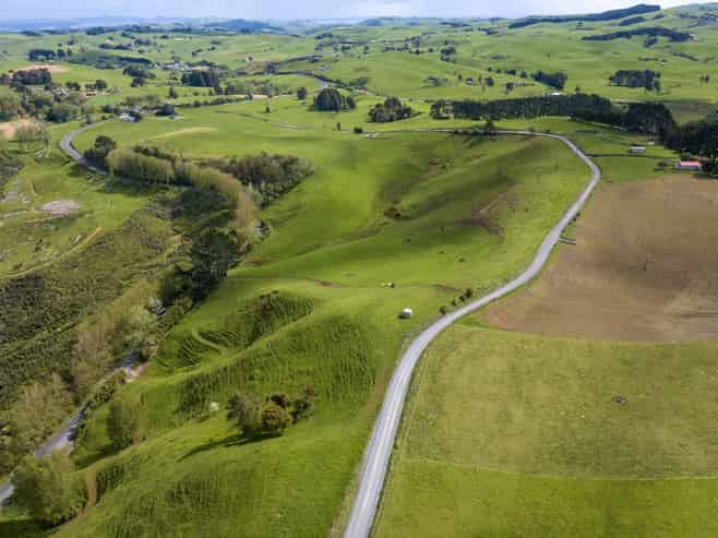 697 Maungatawhiri Road, Raglan
