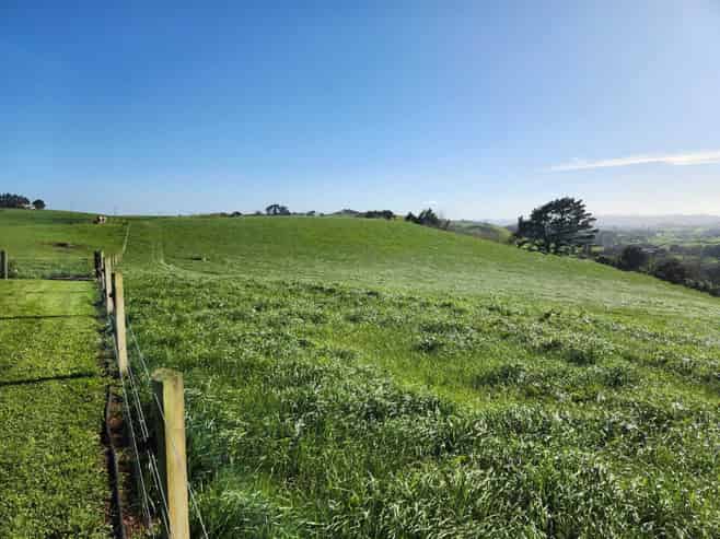 697 Maungatawhiri Road, Raglan