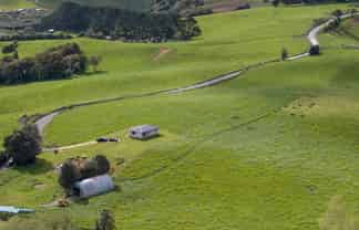 697 Maungatawhiri Road, Raglan
