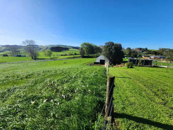 697 Maungatawhiri Road, Raglan