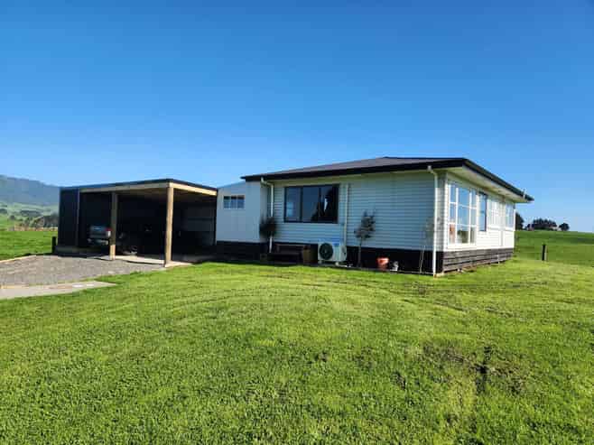 697 Maungatawhiri Road, Raglan