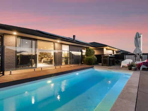 21 BLACKLOCK ROAD, Pyes Pa