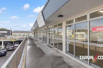 198sqm Office + 5 Car Parks - Onehunga