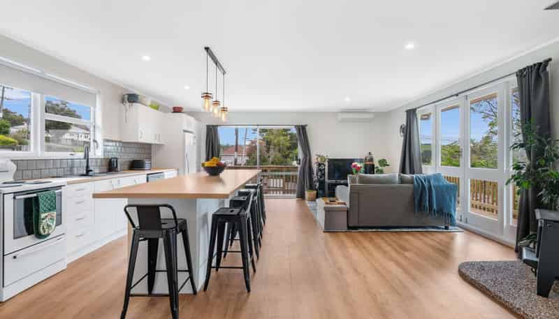 14 View Street, Maungaturoto