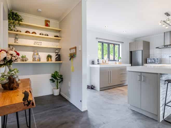 235D Watershed Road, Bunnythorpe