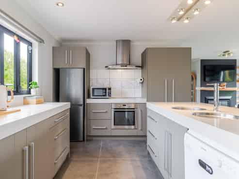 235D Watershed Road, Bunnythorpe