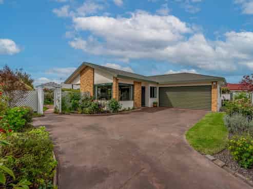 5 Ebury Mews, Taradale