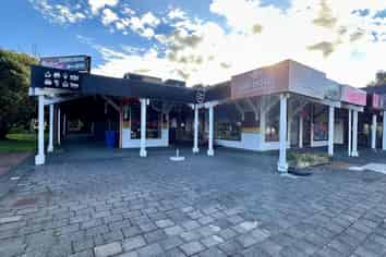 Turn Key Cafe/Resturant In Browns Bay